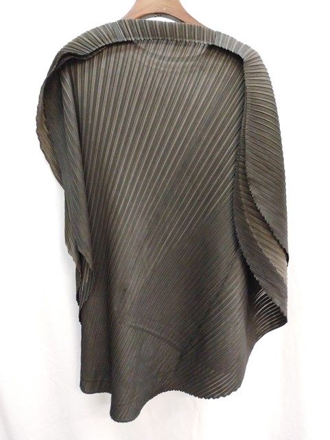 H363 [人気] PLEATS PLEASE ISSEY MIYAKE イッセイミヤケ