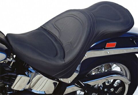 な Seat Explorer Saddlemen FLSTC Harley Backrest Special 2006-2017
