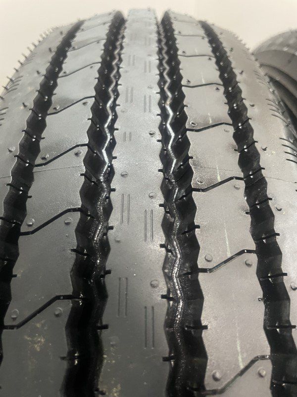 新車外し】24年製 YOKOHAMA RY108 195/85R16 114/112L LT 16インチ