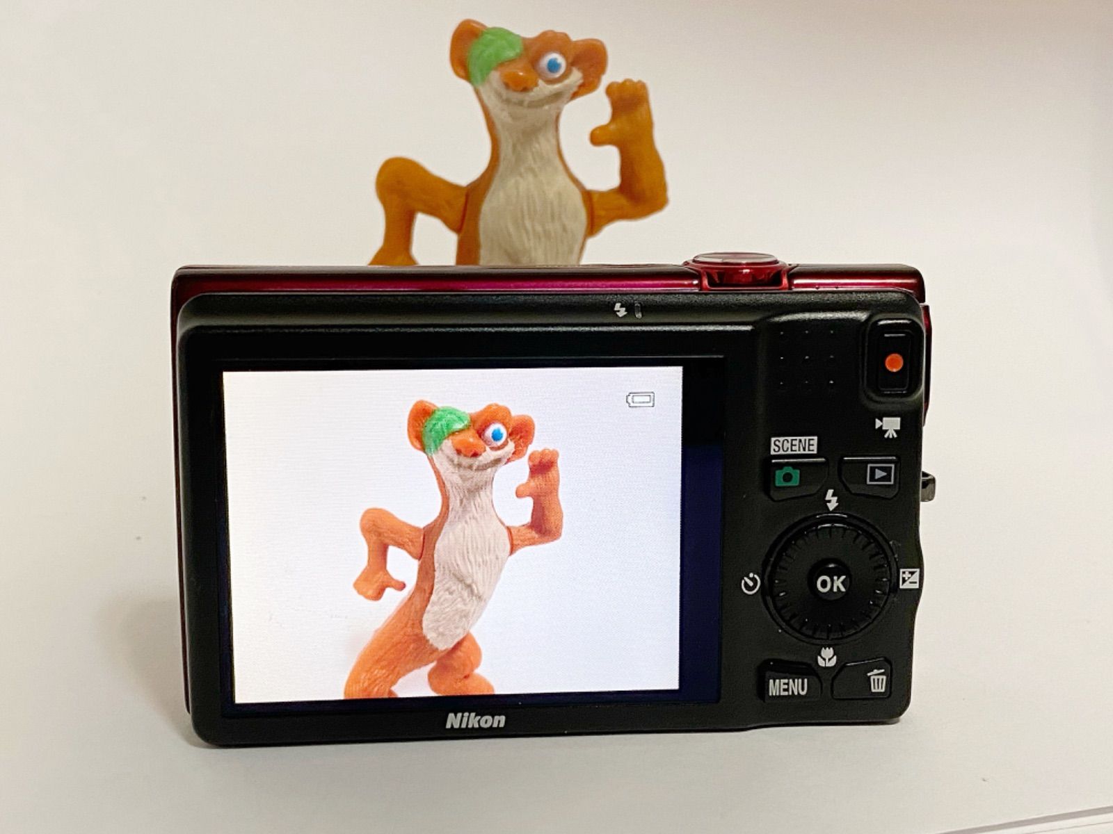 Nikon coolpix s6200 ニコン デジタルカメラ 【SDカード付】 ニコン
