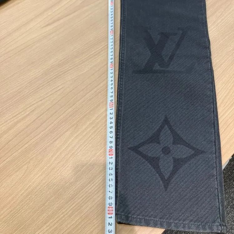 EL5】LOUIS VUITTON ルイヴィトン RM251M9 OWZ HSD15W ブラック EL5】LOUIS VUITTON ルイヴィトン RM251M9 OWZ HSD15W ブラック