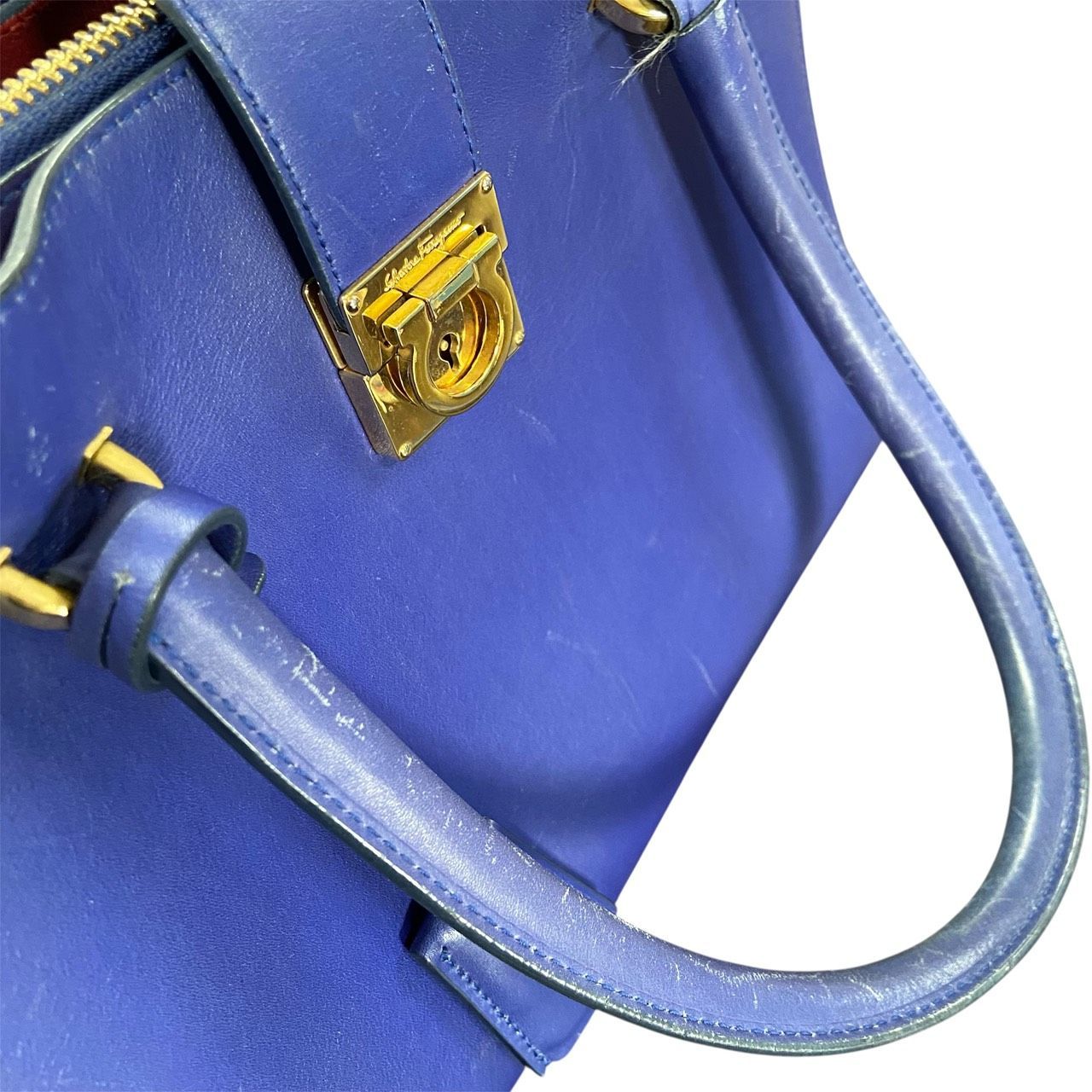 Ferragamo サルヴァトーレフェラガモ