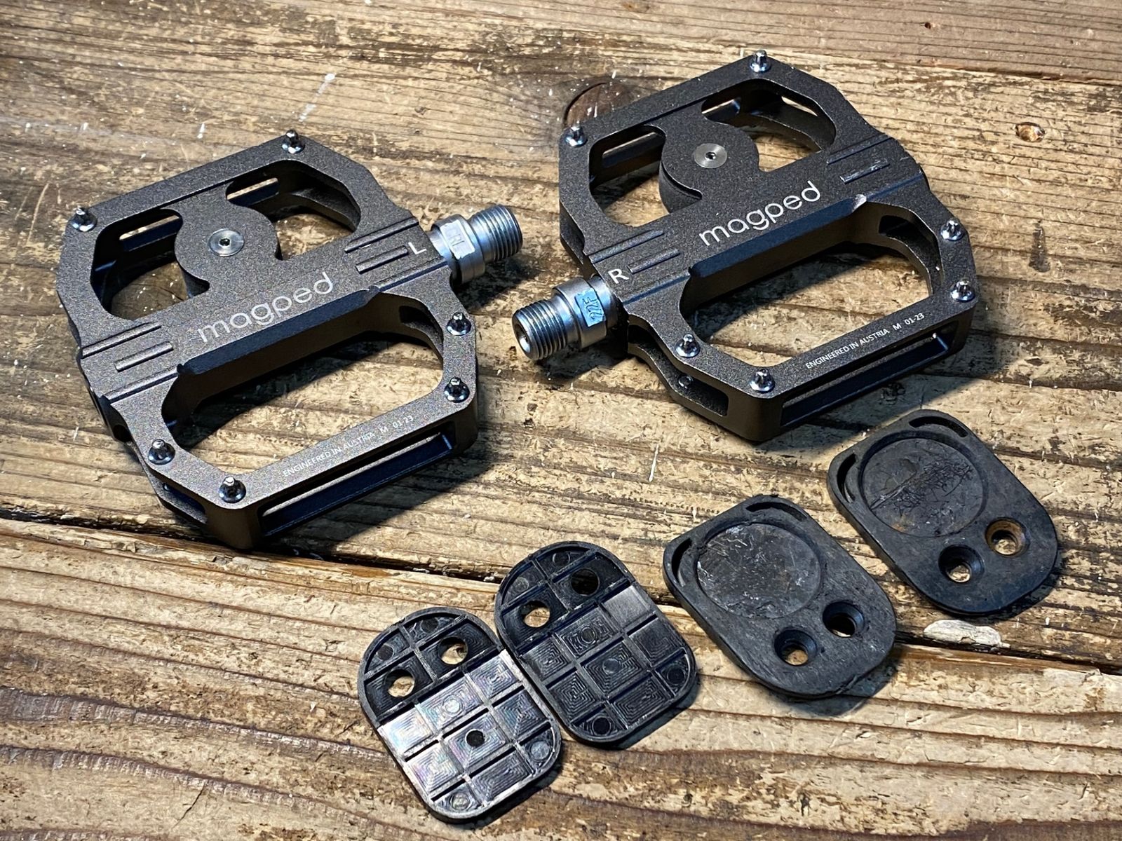 magped マグペド　ペダル　未走行 magped マグペド ペダル 未走行 magped マグペド ペダル 未走行