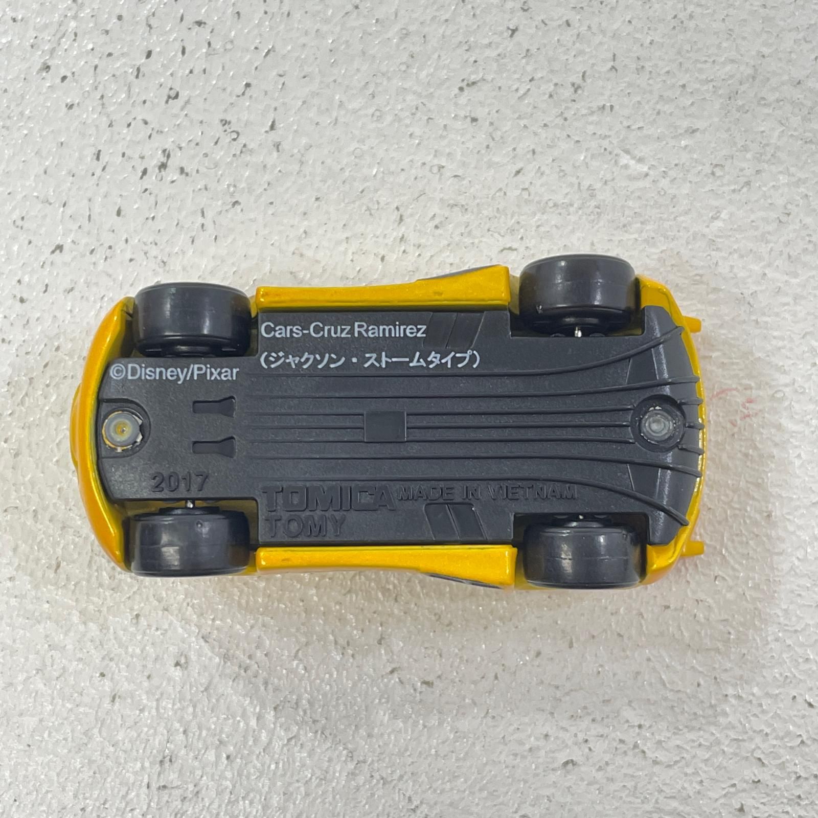 【新品】【非売品】カーズトミカ クルーズ・ラミレス（ジャクソン・ストームタイプ） 新品】【非売品】カーズトミカ クルーズ・ラミレス（ジャクソン
