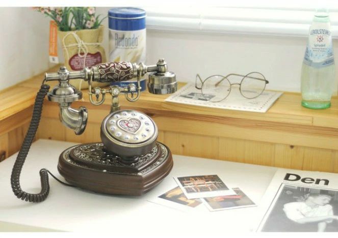電話器　アンティーク アンティーク機 販売 77BG-R ヨーロッパ風 装飾機 プッシュ式 骨董品