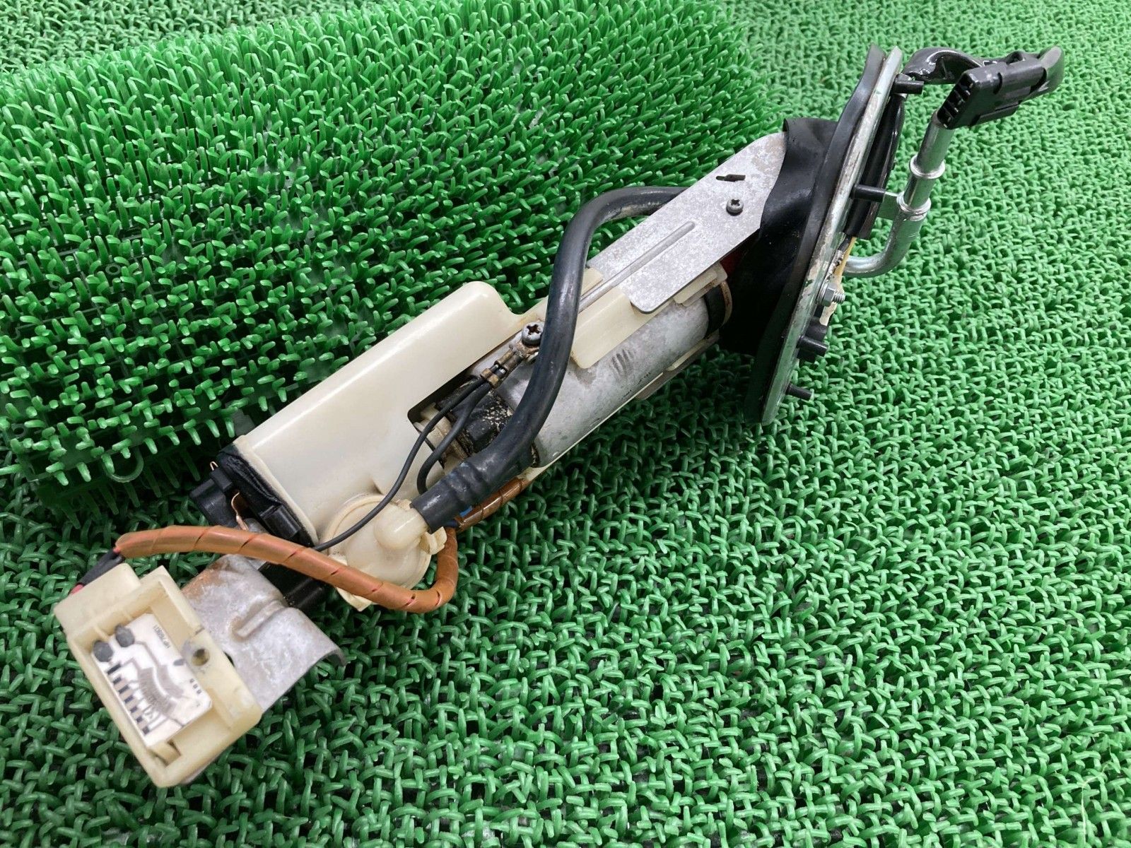 CB400SF NC42 購入 燃料ポンプ品