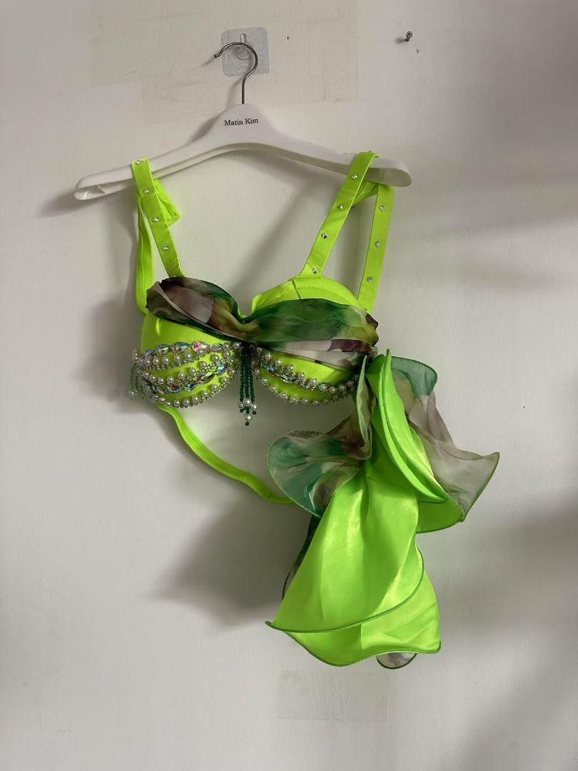 ベリーダンス衣装 トップスブラ スカート グリーン オーダーメイド