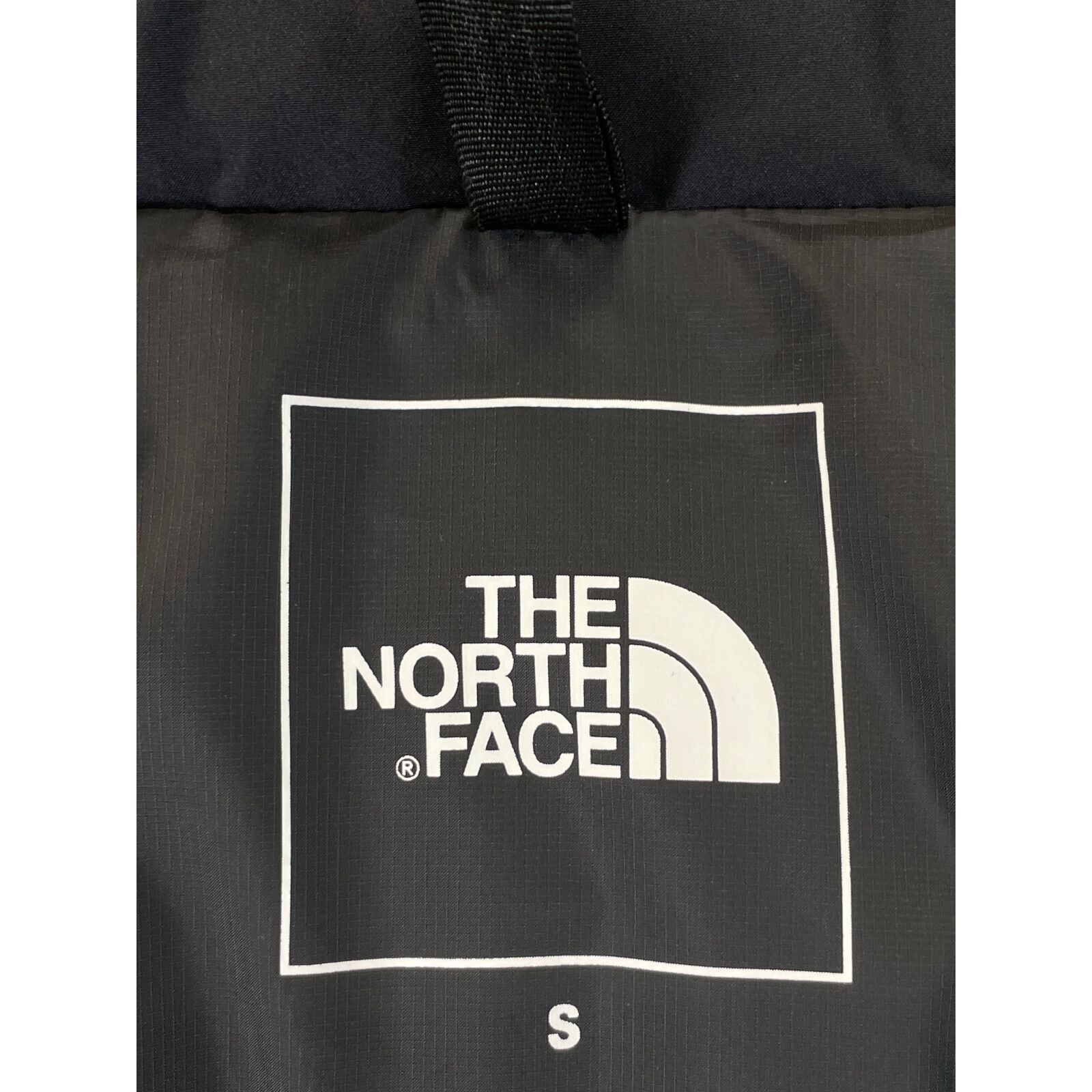 THE NORTH FACE ノースフェイス ND92261ﾌﾞﾗｯｸ ｺﾞｱﾃｯｸｽ ﾇﾌﾟｼﾀﾞｳﾝﾍﾞｽﾄ S