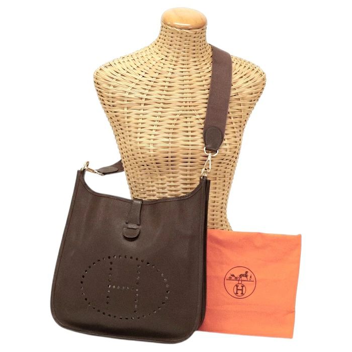 【Bランク】 エルメス HERMES エヴリン (エブリン) GM 1 (アン) エプソン (レザー) GD金具 □H刻印 ショルダーバッグ クロスボディ 斜め掛け 肩掛け Hロゴ レディース カカオ (ダークブラウン) 正規品 中古 mbk19005 エルメス HERMES エヴリン (エブリン) GM 1 (アン) エプソン (レザー