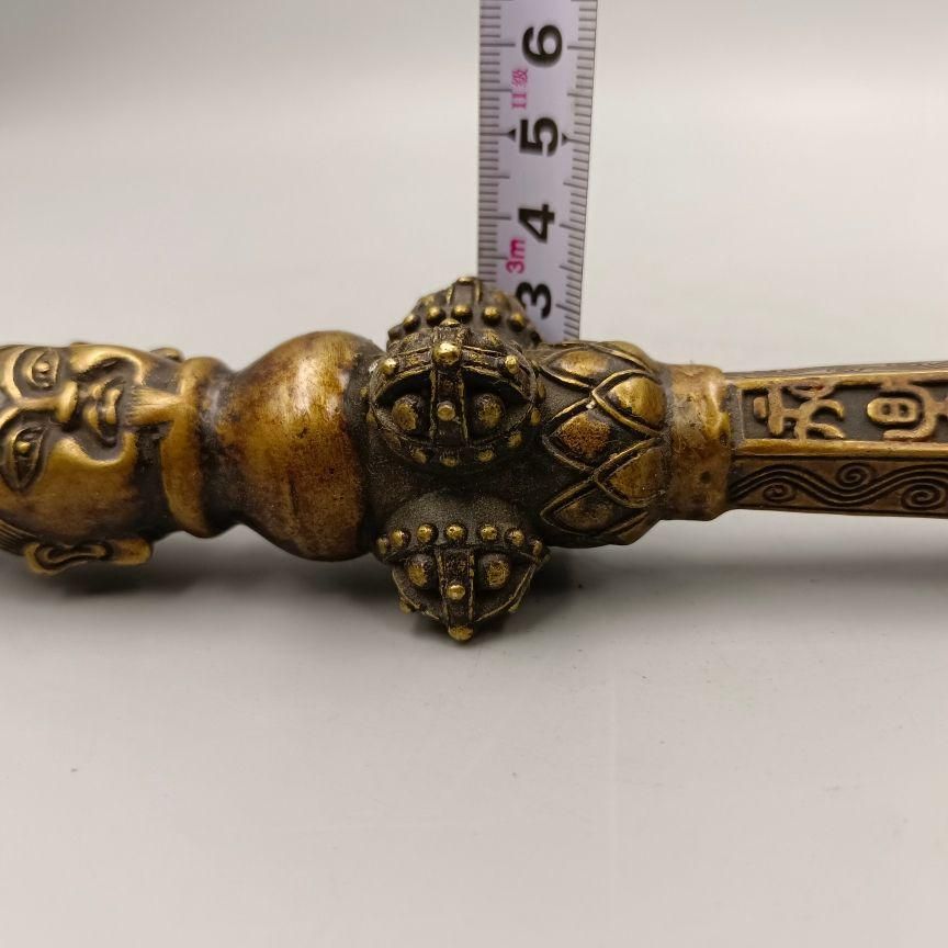 銅器 密宗伝蔵 五股金剛杵 法器 降魔仗神鞭 武器 兵器 銅鞭 工芸品 置物 銅器 密宗伝蔵 五股金剛杵 法器 降魔仗神鞭 武器 兵器 銅鞭 工芸