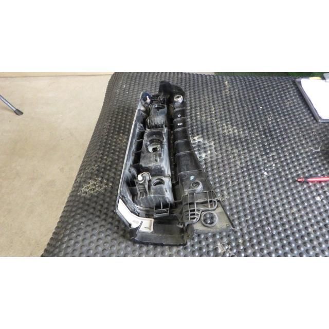 Ｎ－ＢＯＸ DBA-JF2 右テールランプ