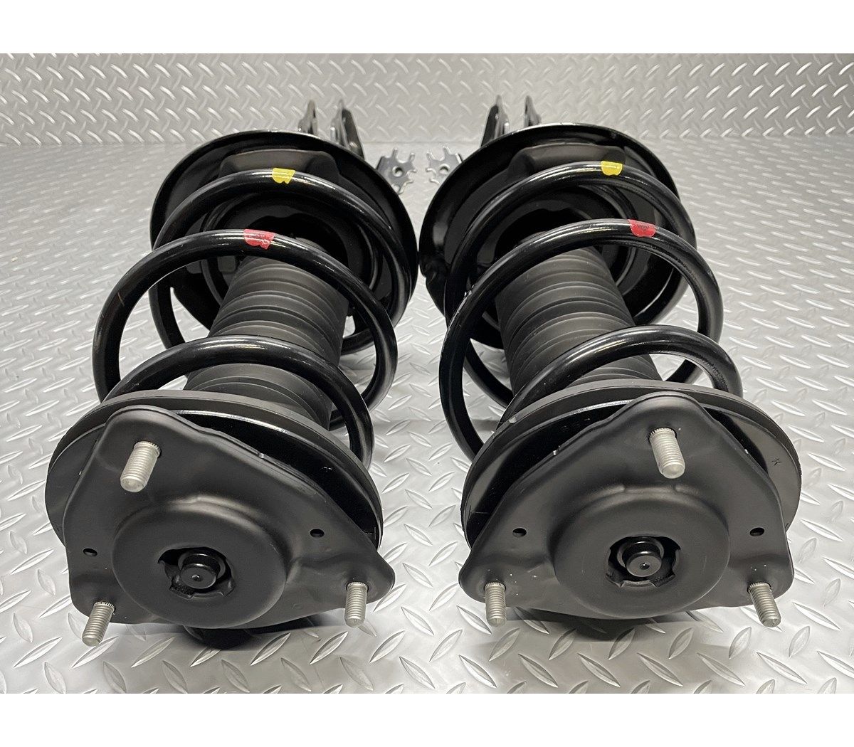 80系 ハリアー 純正 サスキット 品番48510-48610/48520-48610/48530