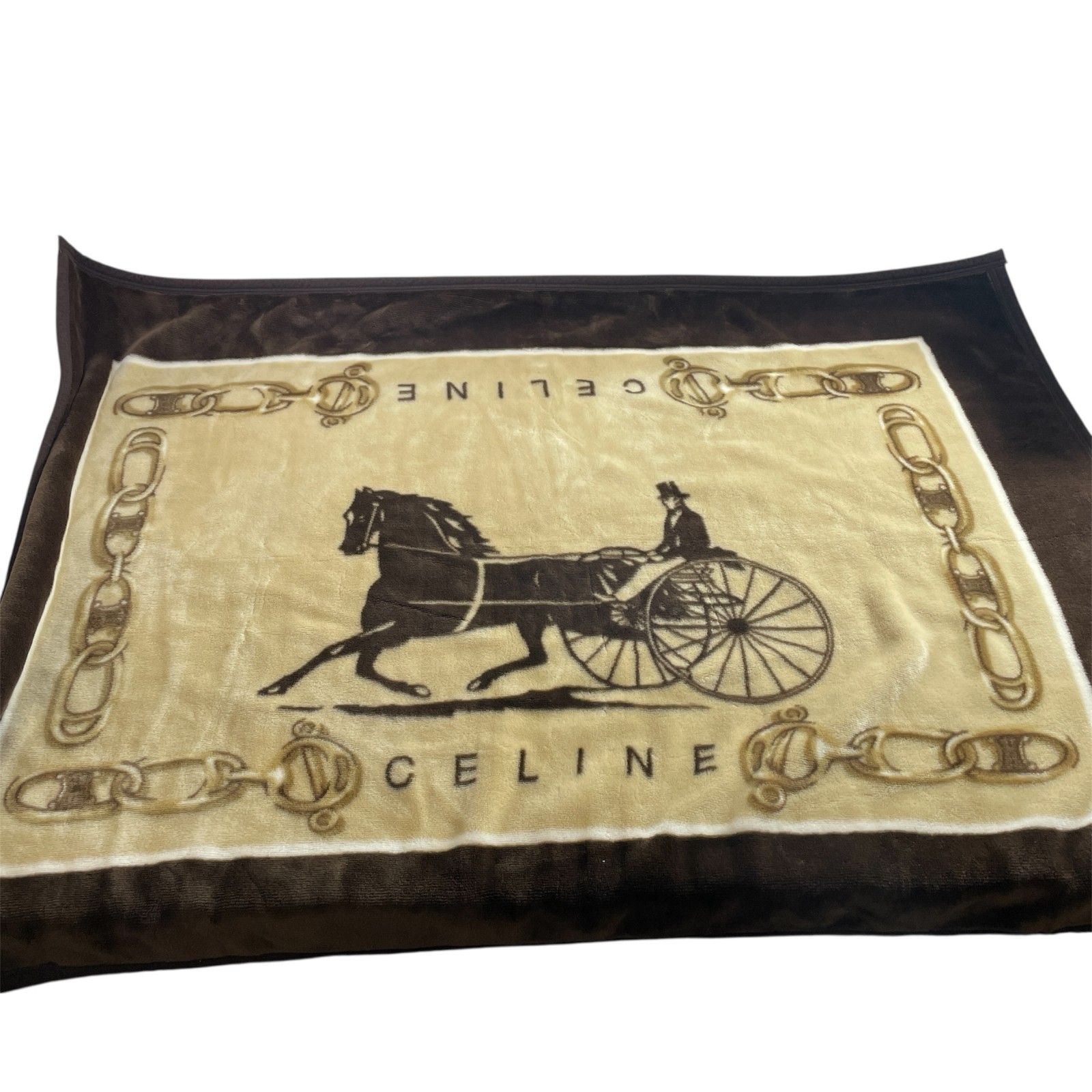 CELINE アクリルハーフケット CL 9540 140x100cm セリーヌ CELINE セリーヌ アクリルハーフケット 西川産業