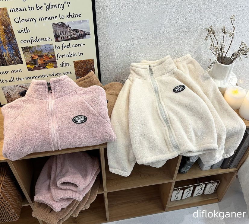 【雷市場（ポンジャン）商品韓国直送】 ドリームフリース 2 ベルセット 幼児 キッズ 若者 冬 トップとボトム 子供服