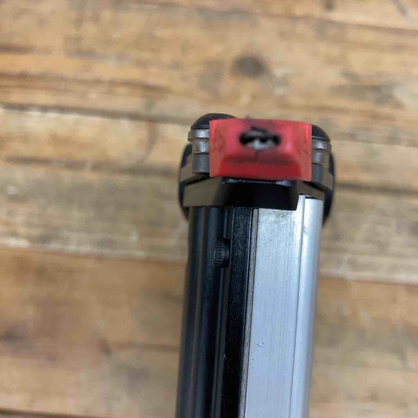 中古品】 ハイコーキ(HIKOKI ※旧:日立工機) 高圧ピンネイラ