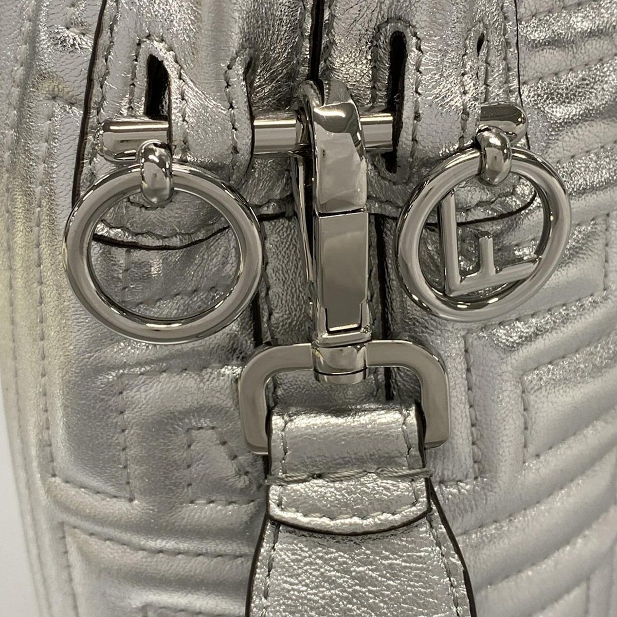 ハンドバッグ モン