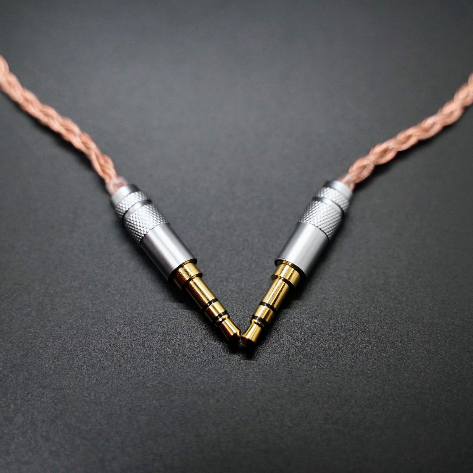 1点のみ】16コア 7N高純度単結晶銅 メッキ無 3.5mm*2 4.4mm - メルカリ