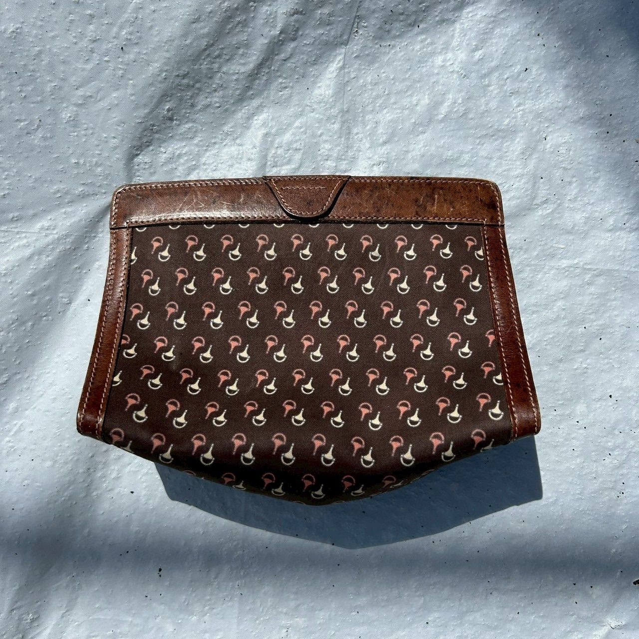 Gucci ブラウン クラッチバッグ GUCCI グッチ ヴィンテージ クラッチバッグ ポーチ ビット柄