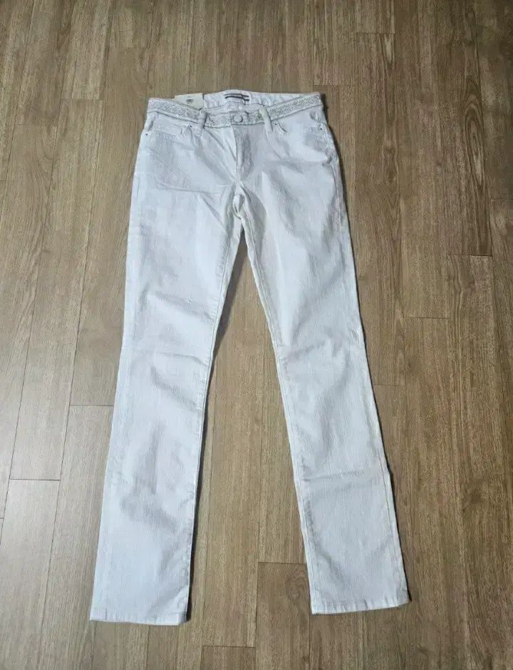 Tommy Hilfiger トミーヒルフィガー レディース ホワイトパンツ