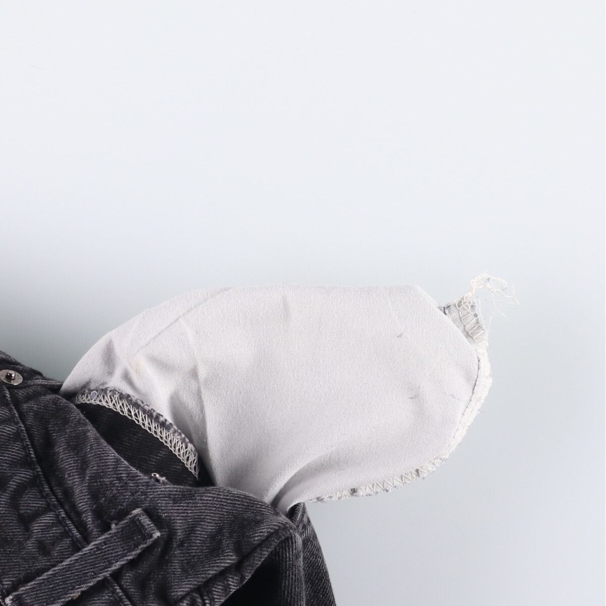 古着 リーバイス Levi s 550 RELAXED FIT TAPERED LEG オレンジタブ ブラックデニム テーパードデニムパンツ メンズw30相当 eaa586944 KIN-KAAI_COM