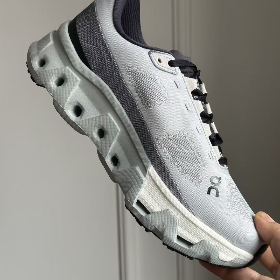 On Cloudmonster Hyper オン クラウドモンスター ハイパー ランニング