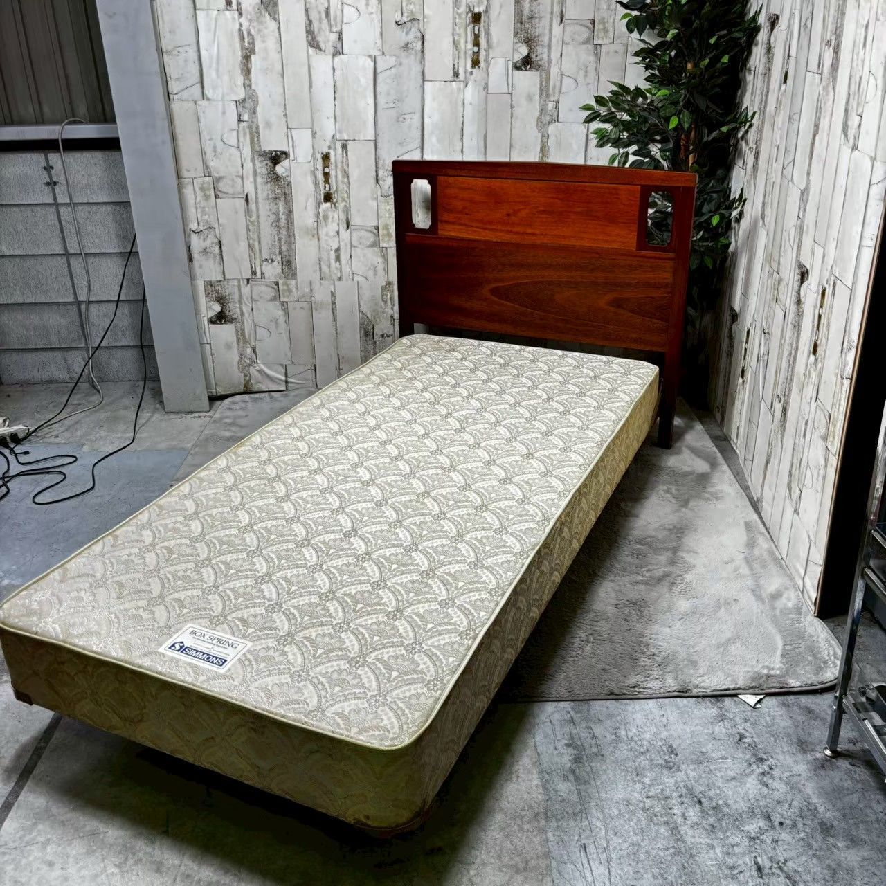 ベッド シングル