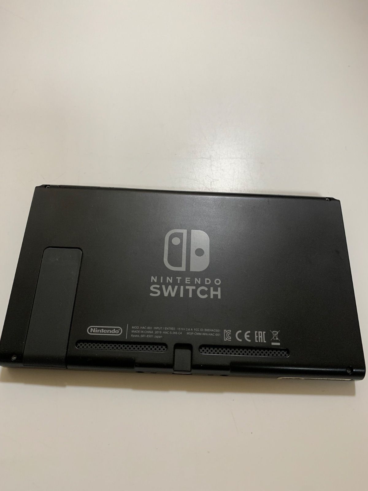 【当店独自1年保証付】 Nintendo switch 任天堂スイッチ　本体のみ　ガラスフィルム貼付済