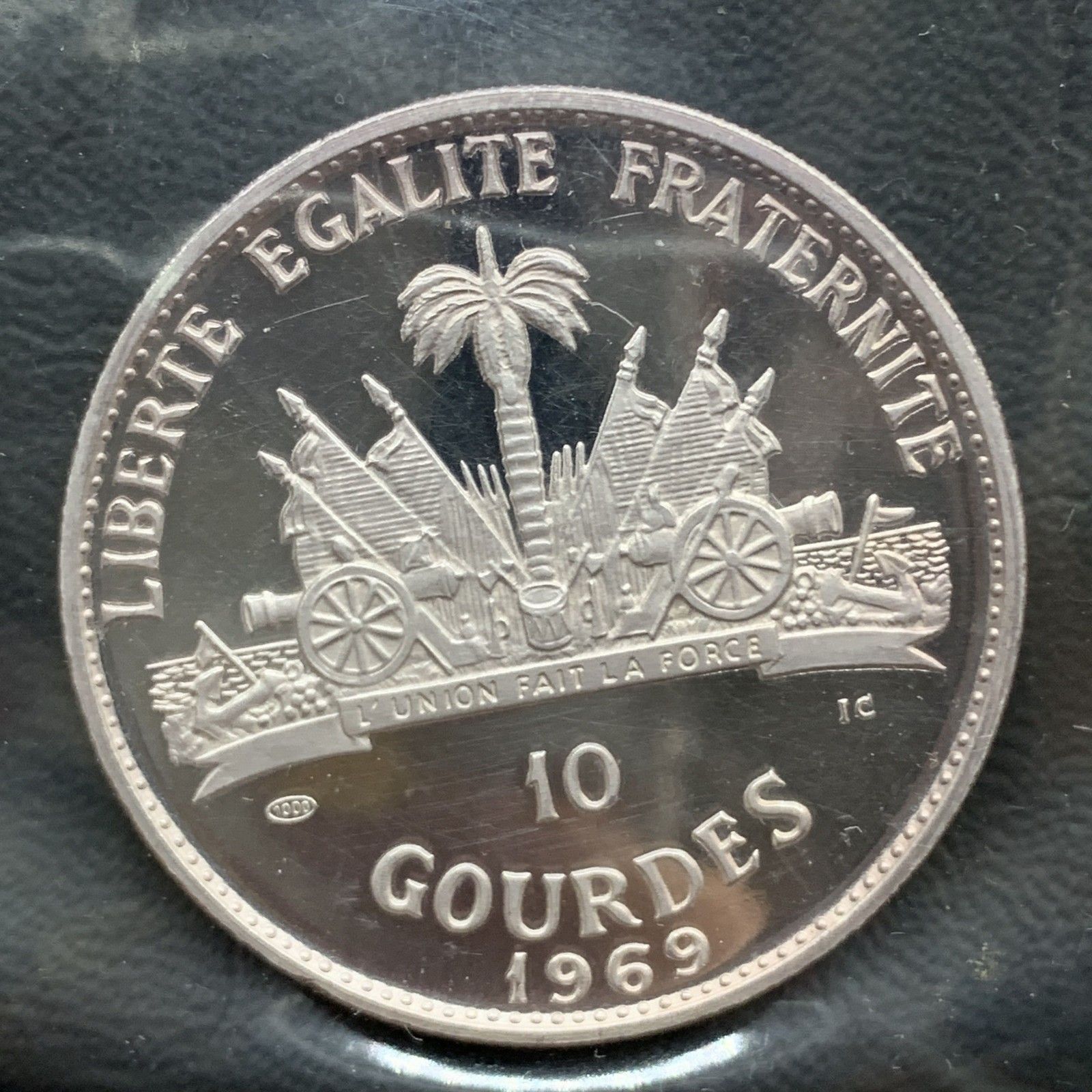 K378 1969年発行 ハイチ10グルード硬貨 プルーフ貨 アンティークコイン コイン 46.3g 銀貨 Haiti 1967 General Toussaint 10 Gourdes 1.51oz Silver Coin Proof