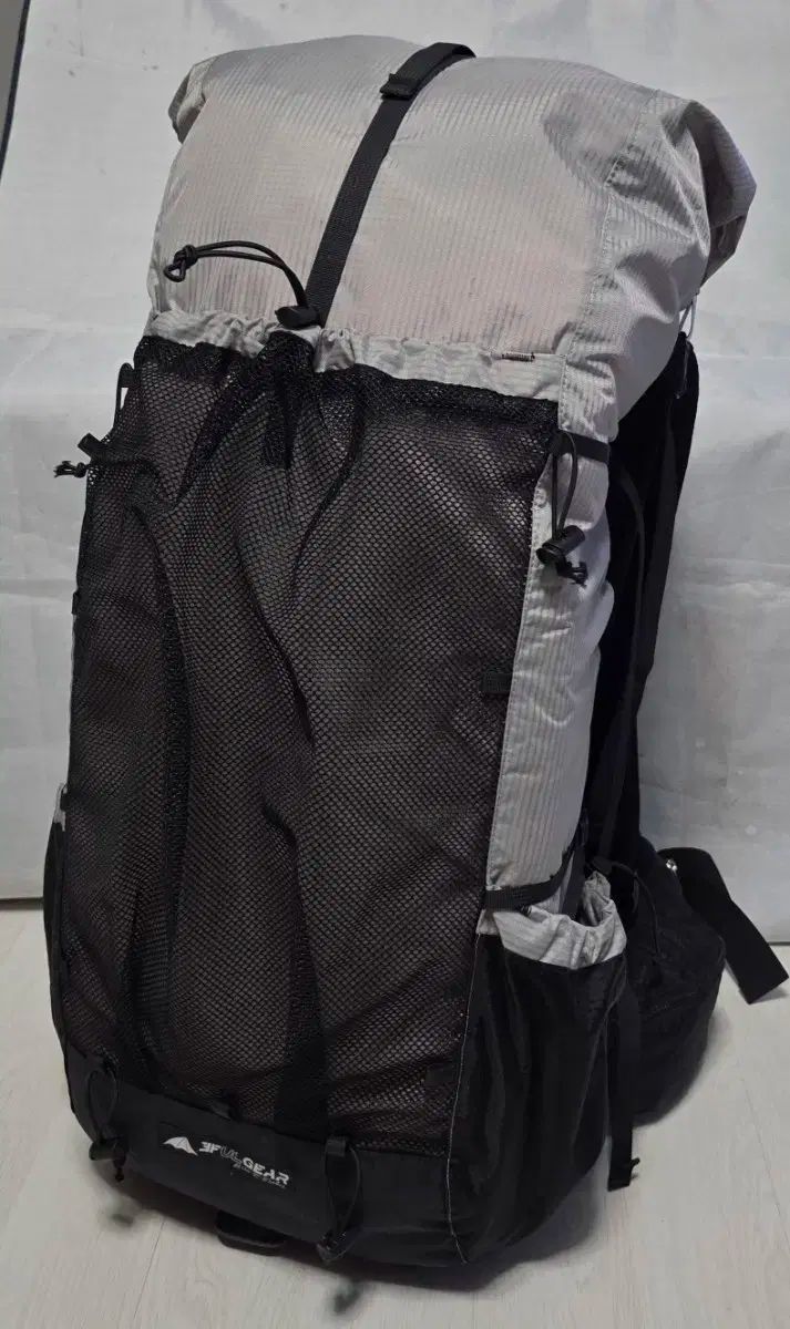 3F UL GEAR 中～大 軽量 巻き上げる 登山リュック 旅行キャンプ用バックパック