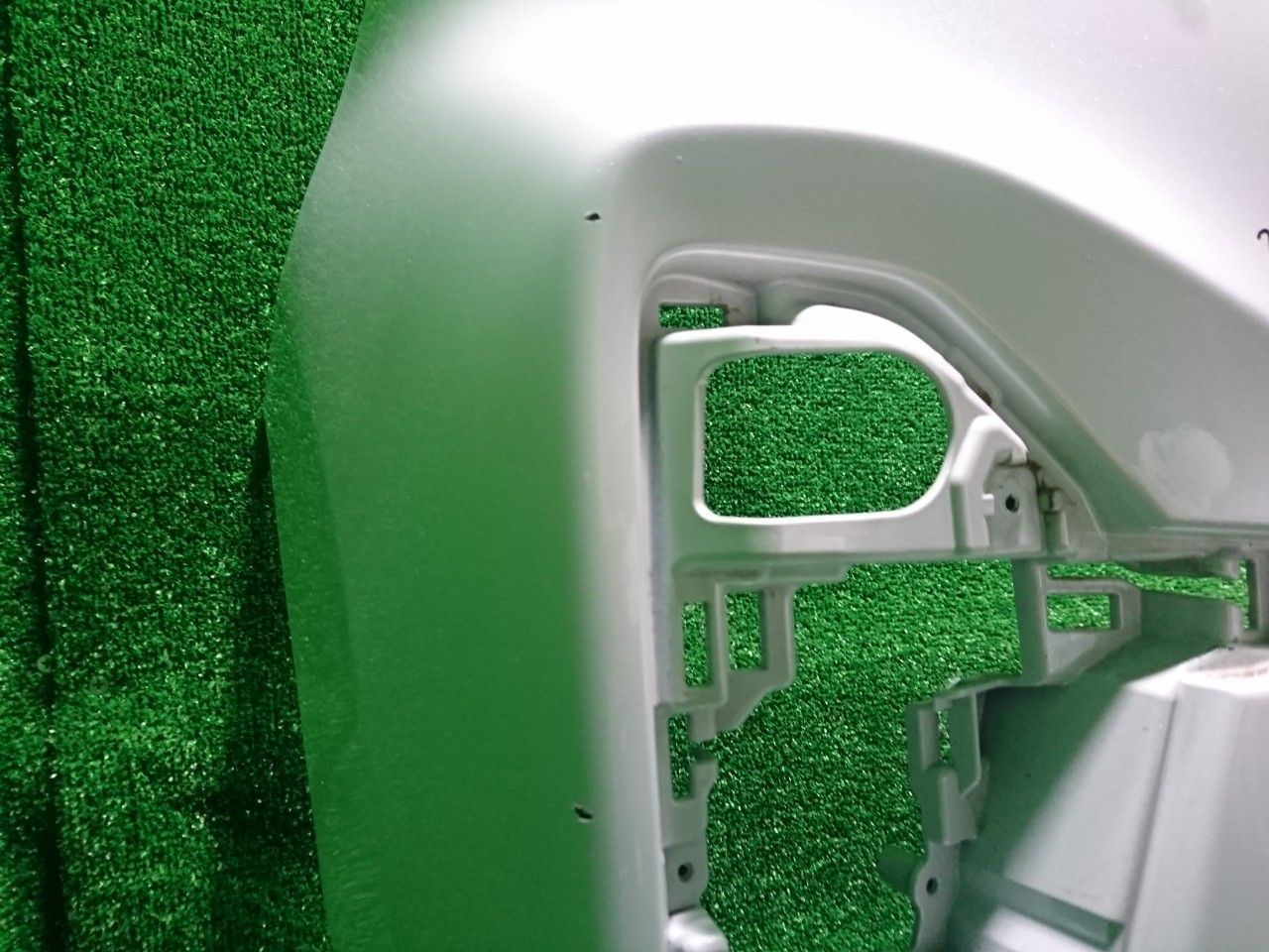 フロントバンパー