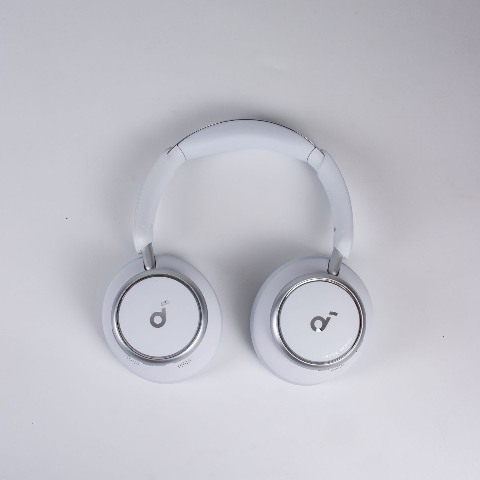 SPACE SERIES ワイヤレスヘッドホン ホワイト SPACE SERIES ワイヤレス