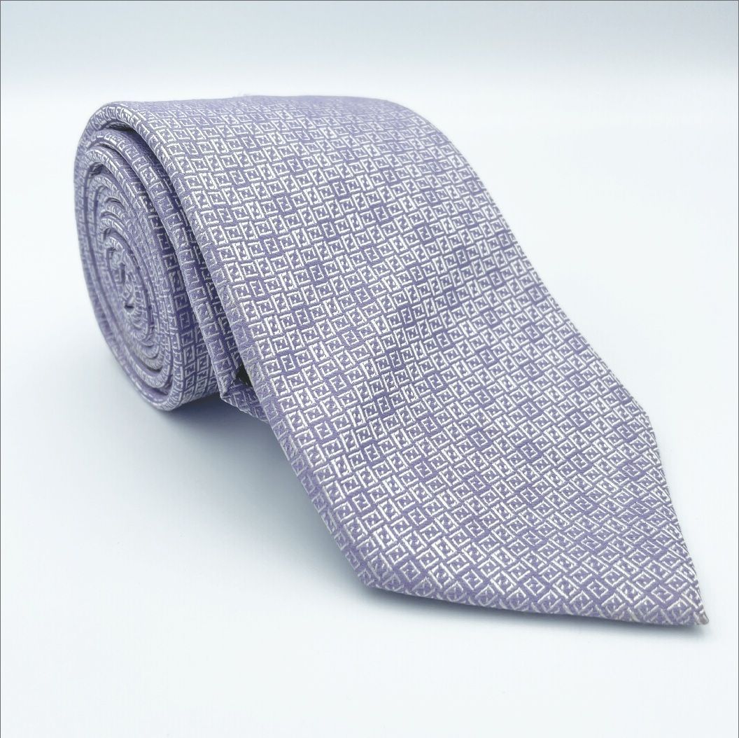 ✱FENDI フェンディ