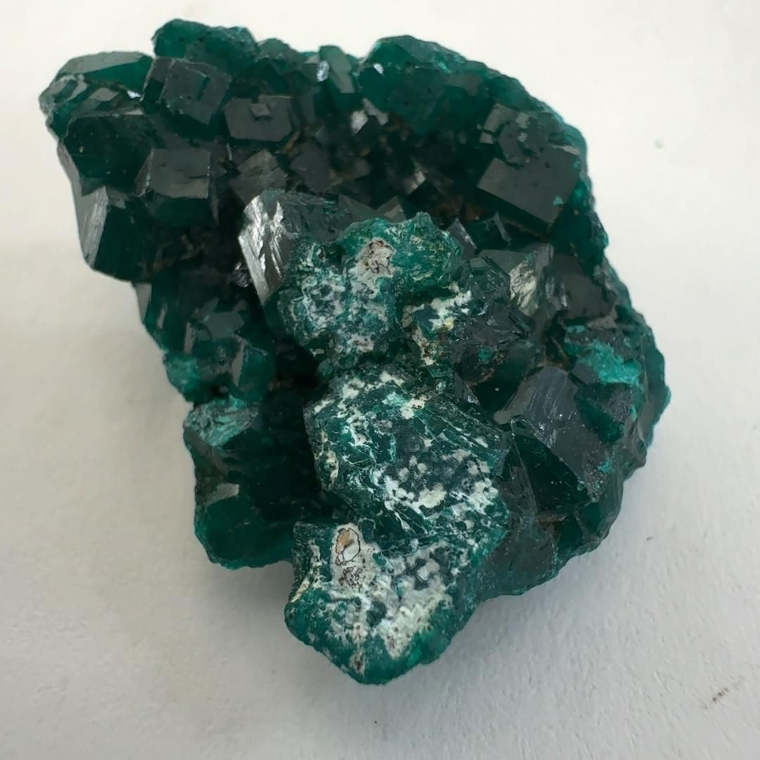 宝石質ダイオプテーズ 翠銅鉱 原石 天然石 鉱物 パワーストーン 宝石質ダイオプテーズ 翠銅鉱 原石 天然石 鉱物 パワーストーン