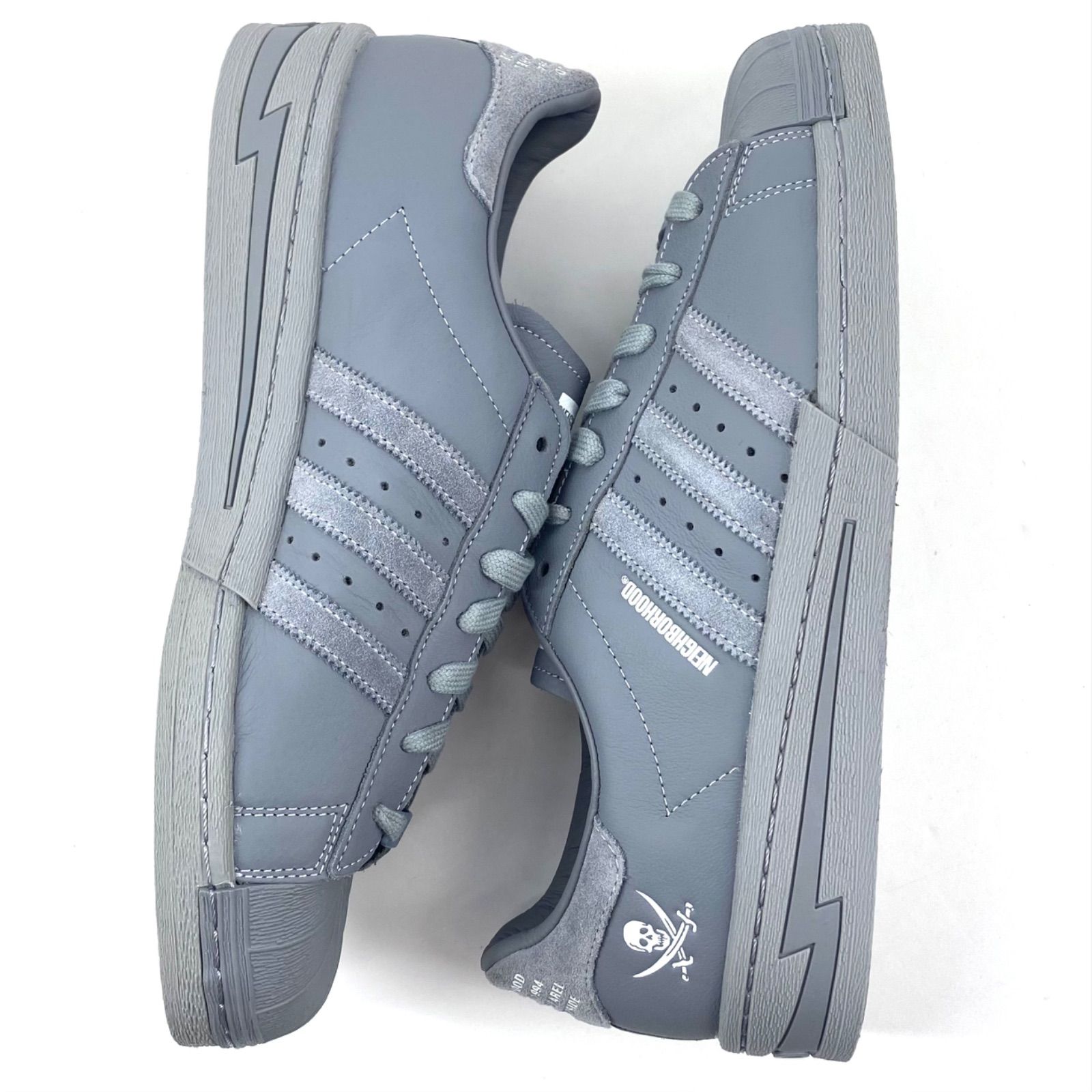 NEIGHBORHOOD × adidas SUPERSTAR 2024 - メルカリ