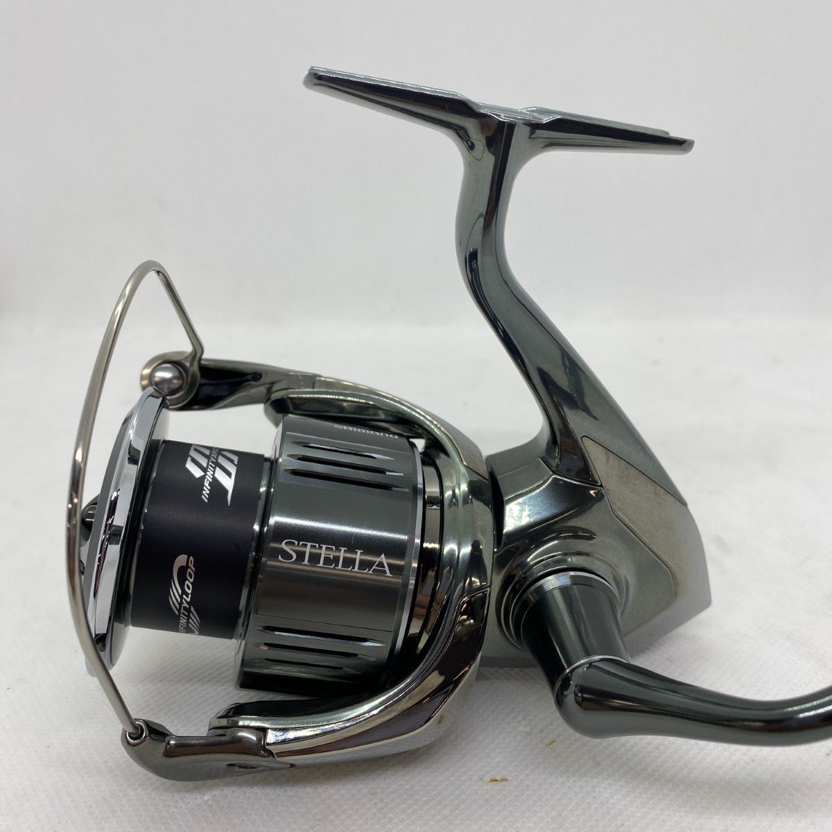 ΨΨSHIMANO シマノ スピニングリール22 ステラ C5000XG 043979