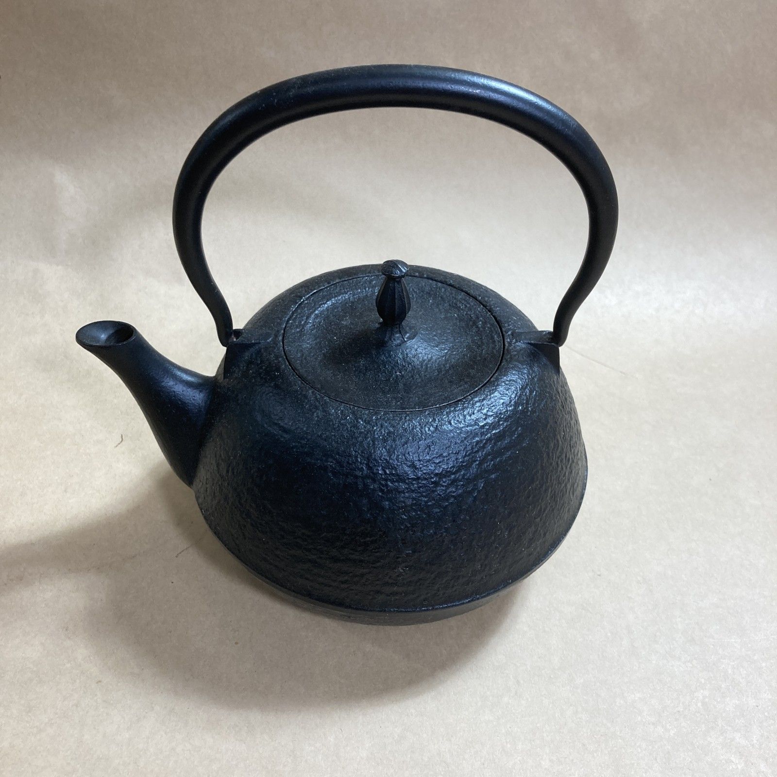 朝鮮　風炉釜 茶道具 風炉 切合風炉 切合釜 朝鮮風炉 浜松地紋真形釜据え 大国藤兵衛