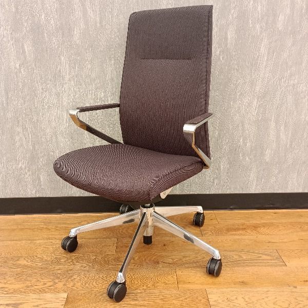 OKAMURA オカムラ オフィスチェア 肘あり Delv デルヴ L686SP-9215 製 チャコールグレー 肘有り 肘つき ワークチェア PCチェア