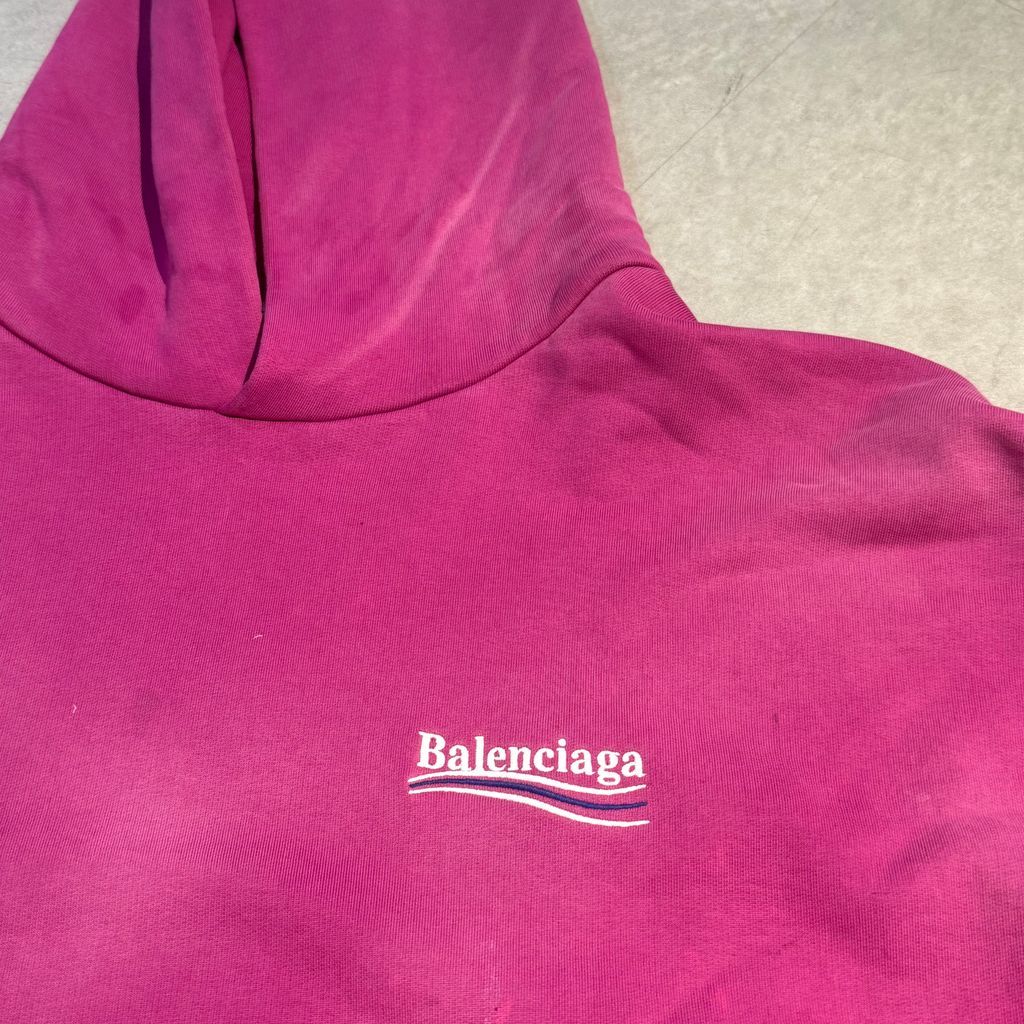 セール!!BALENCIAGA★620947 BALENCIAGA(バレンシアガ) ユーズド加工キャンペーンロゴ刺繍