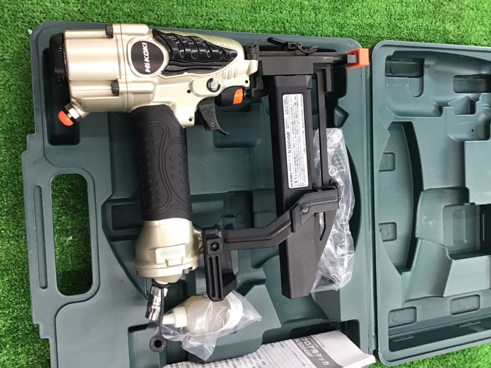 日立工機 常圧フロアー用タッカー N5004MF 50mm 【公式通販】 日立工機 常圧フロアー用タッカー N5004MF 50mm 【公式通販】