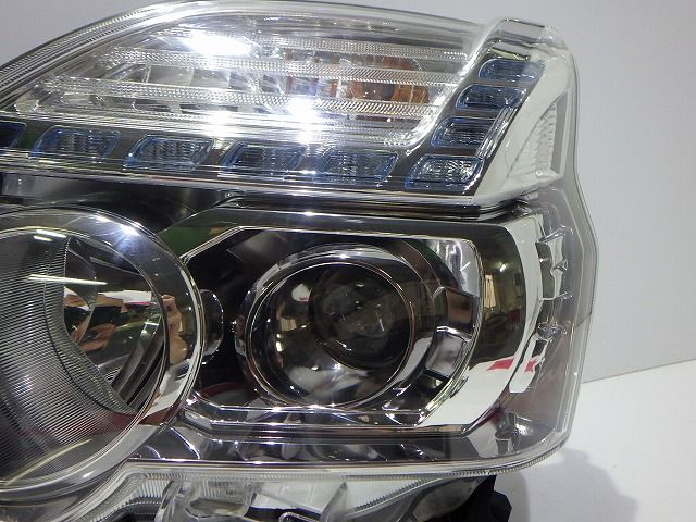 エクストレイル 左ヘッドライト HID T31 NT31 後期 1849 W コーティング 26060-3UB5A 250910072 FFCRYSTALESIA_COM