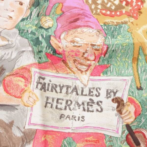 ◇エルメス◇カレ 90/シルク/FAIRYTALES/おとぎ話/スカーフ/タグ付 エルメス カレ90 おとぎ話 FAIRYTALES シルク スカーフ マルチカラー