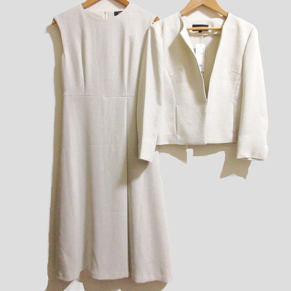 ♥ UNTITLED アンタイトル ドライタッチ ワンピース ノーカラージャケット スーツ 2点セット セットアップ サイズ0 ライトベージュ レディース 古着