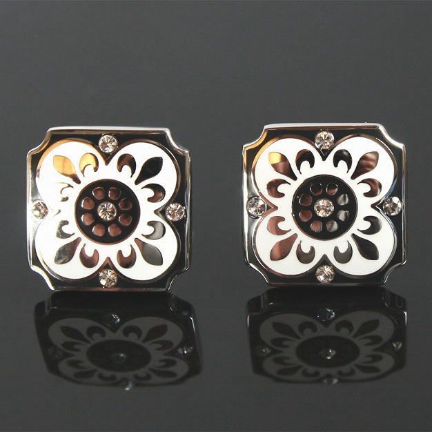 鎌倉カフス工房　ブラックフレアースクエアーカフスボタン（カフリンクス）