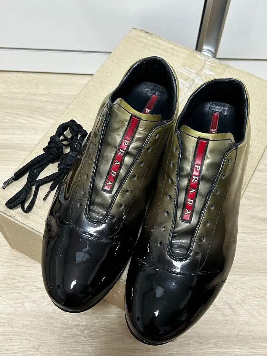 PRADA　エナメル　シューズ　36.5 PRADA / プラダ オックスフォードシューズ エナメル 牛革