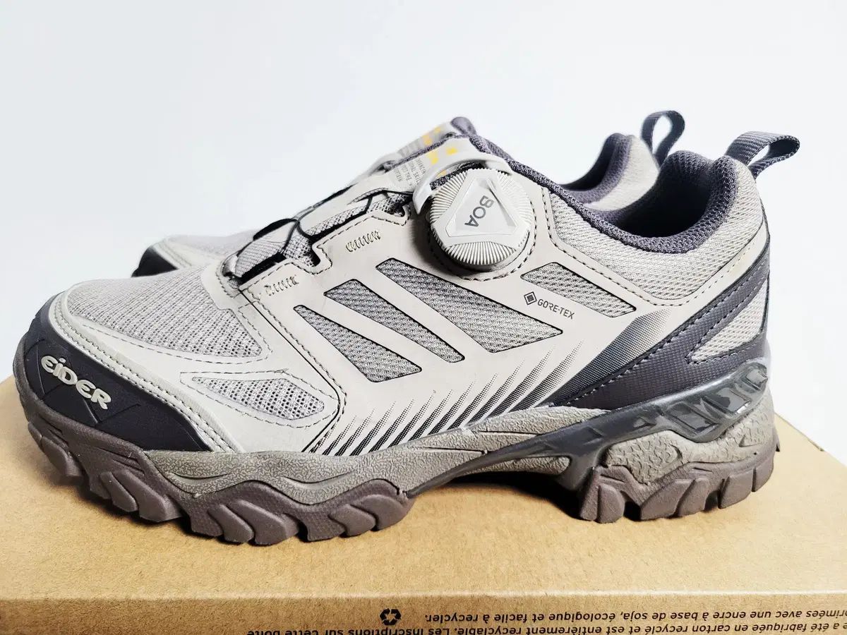 EIDER(アイダー) 植物 GORE-TEX(ゴアテックス) ボア トレッキングシューズ ウィメンズ 235 非常に良好な状態 s25