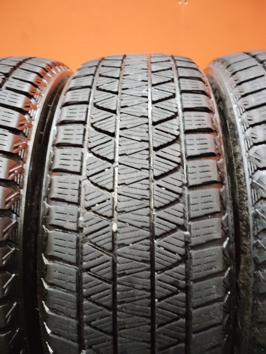 225|55R19
