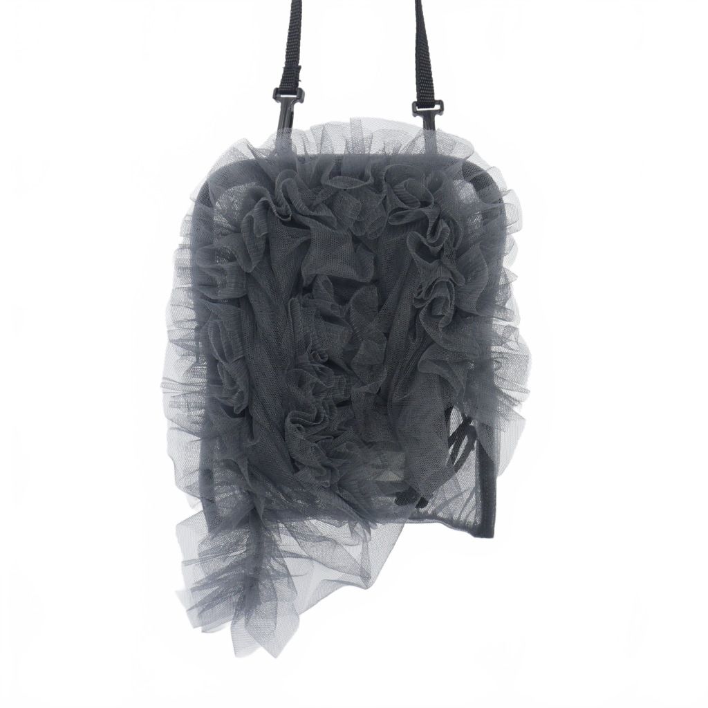 チカキサダ Chika Kisada 24AW × イーストパック EASTPAK BUDDY クロスボディ ショルダーバッグ チュールポシェット グレー CZ-24254