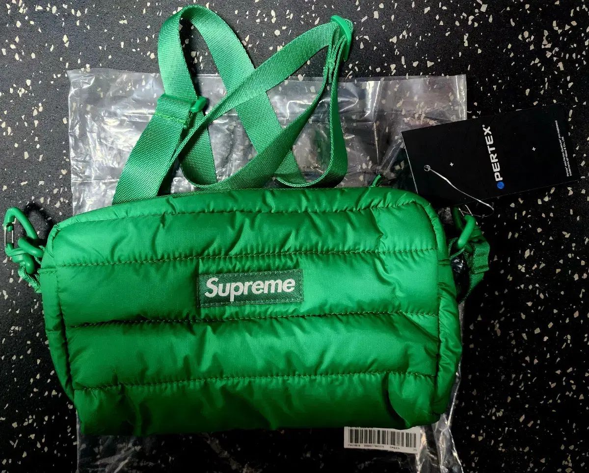 Supreme Puffer Side Bag supreme Puffer Side Bag グリーン