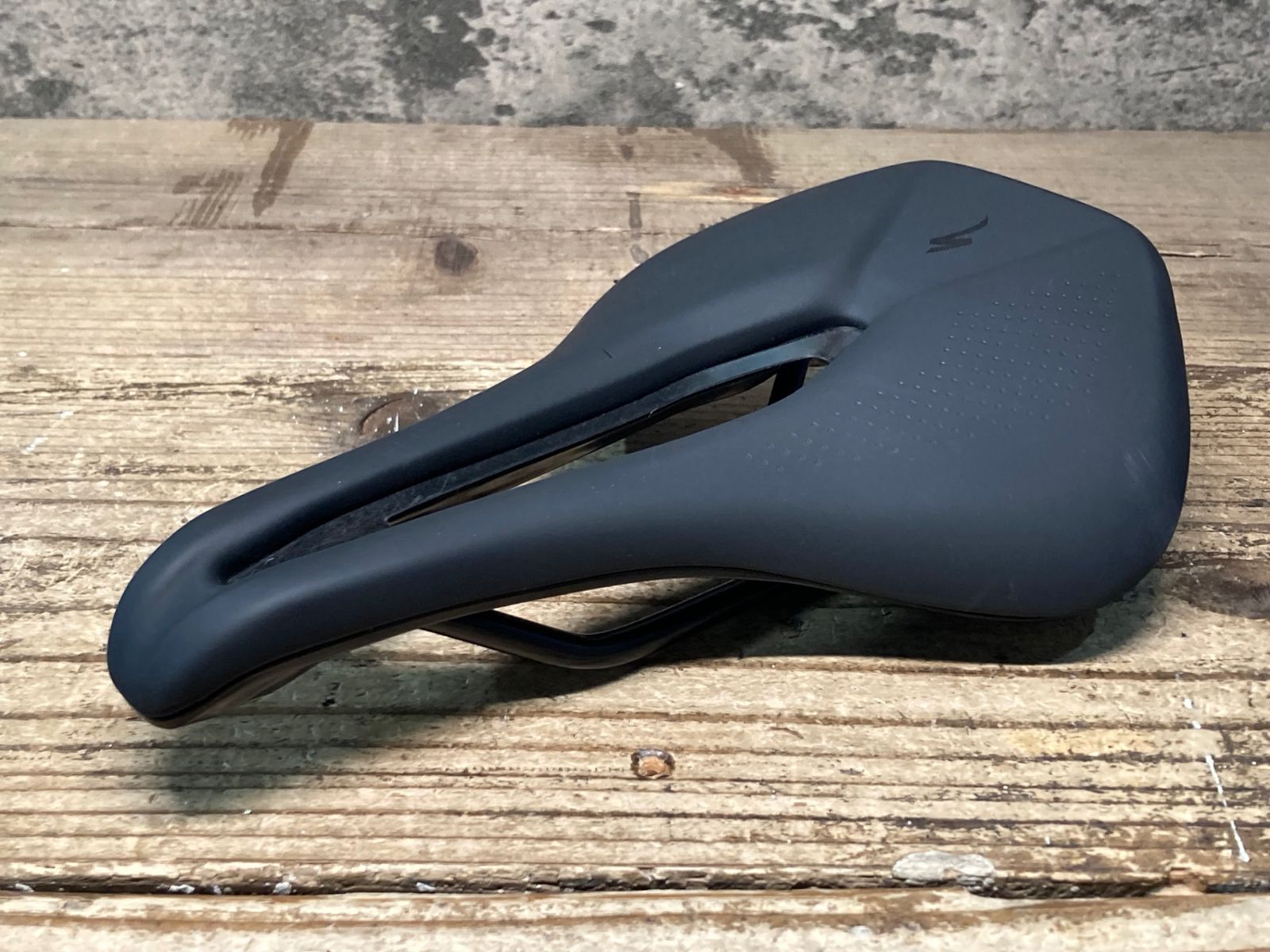 JM379 スペシャライズド SPECIALIZED POWER COMP サドル 黒 155mm Hollow CRMO レール