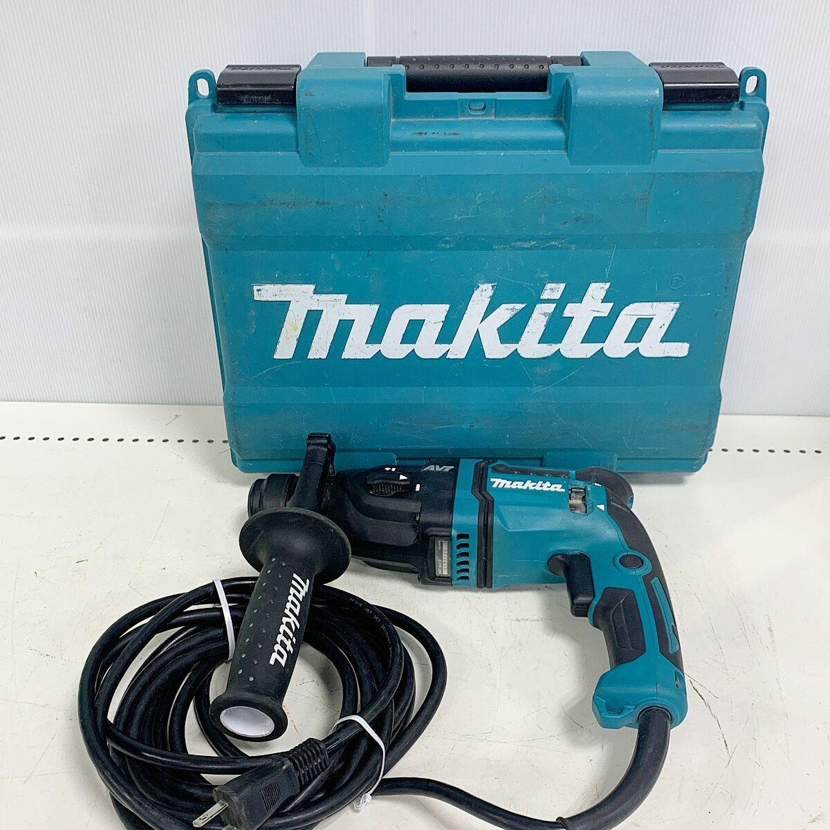 ♭♭MAKITA マキタ 18mm ハンマドリル 本体のみ ケース付 HR1841F ...